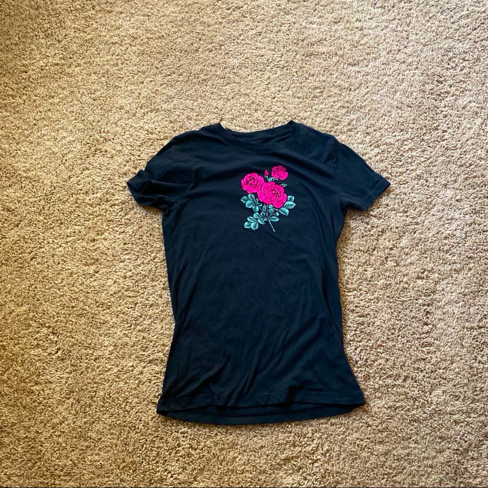 Short sleeve shirt